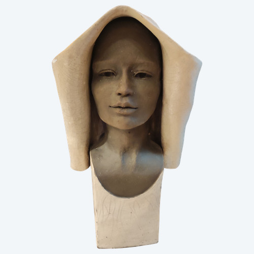 Large female bust in cracked ceramic religious/good sister Signed Stenne.