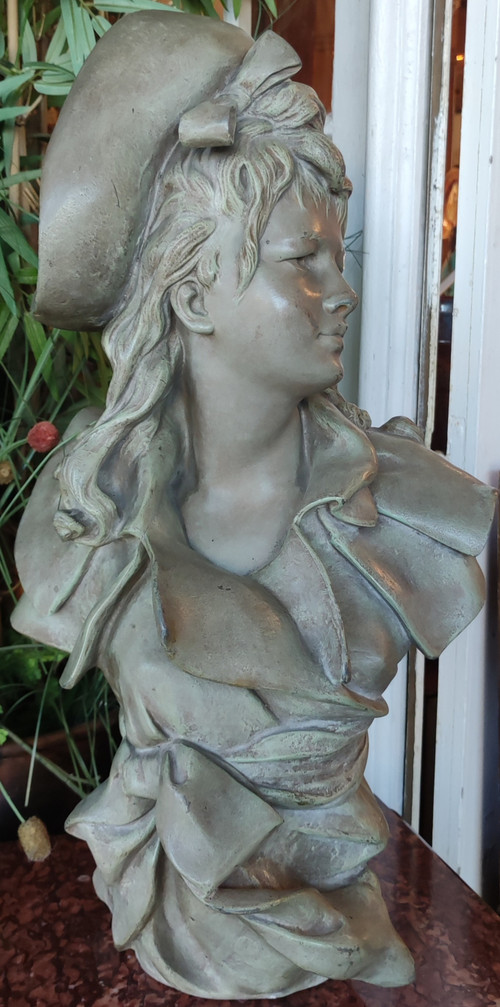 Grand buste de femme en fonte  Art Nouveau fin XIX ème signé Nelson