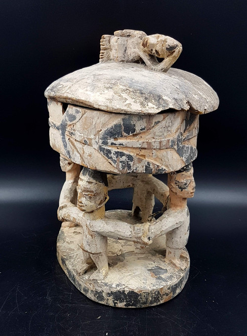 Scatola per divinazione "opon Igede Ifa", Yoruba, Benin o Nigeria