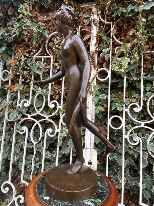 Grande soggetto femminile in bronzo del XIX secolo "Diane Chasseresse" firmato Houdon, fondatore F. Barbedienne