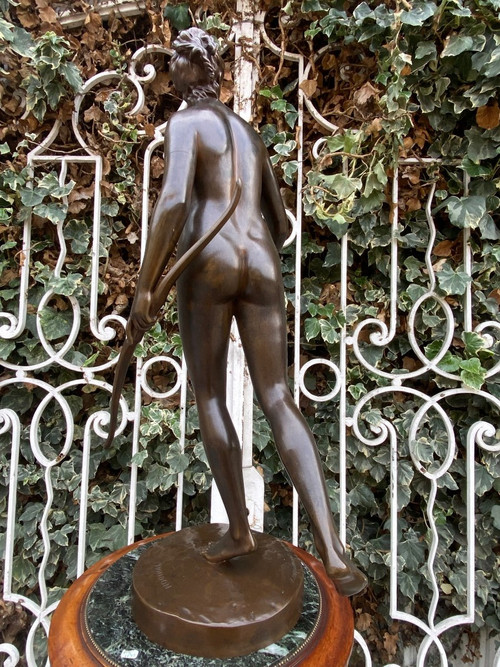 Grande soggetto femminile in bronzo del XIX secolo "Diane Chasseresse" firmato Houdon, fondatore F. Barbedienne