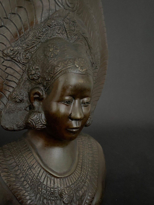 Balinese Indochinese dancer bust bronze peacock wheel crown