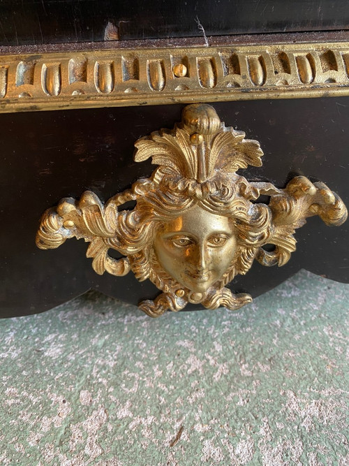 Napoleon III. Epoche Stützmöbel Aus Geschwärztem Holz Und Vergoldeten Bronzen XIX.