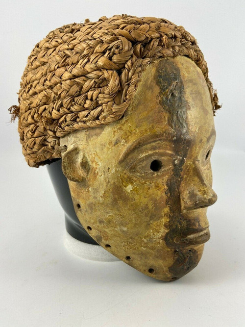 Maschera in legno intagliato e vimini intrecciato 1930 Africa bella patina