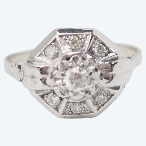 Anello ottagonale in oro bianco e diamanti 