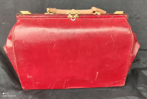 Vecchia borsa da toilette da viaggio con monogramma del marchio MH Old England