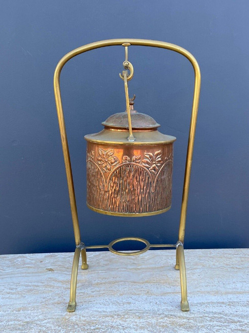 Samovar Art Nouveau Arts and Crafts 1900 laiton et cuivre