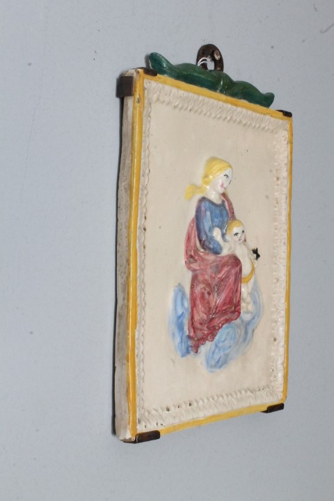 Ancienne plaque de dévotion émilienne Plaque en majolique du XIXe siècle Vierge et Jésus. Format polychrome 27 x 19 