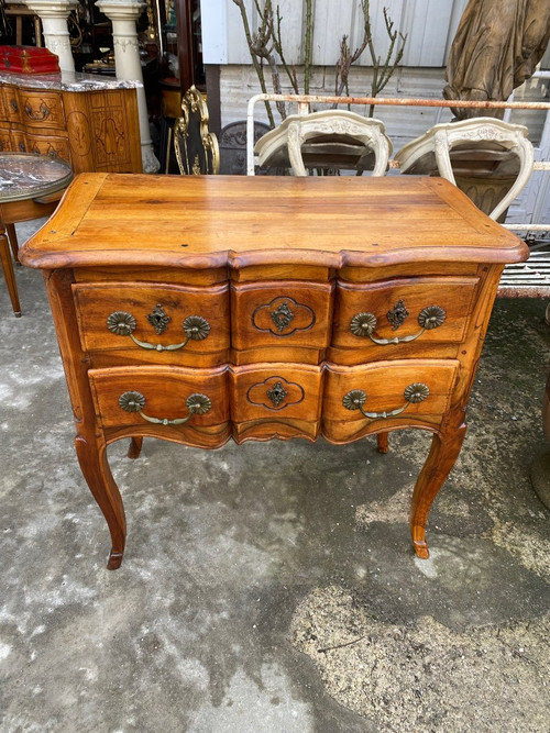 Commode rustique De Style Louis XV En Noyer Massif, Vallée Du Rhône, XXème Siècle