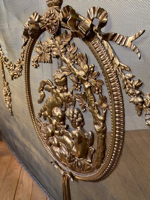 Large Louis XVI Style Bronze Fire Screen from the 19th Century for a Large Fireplace