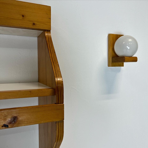 Duo di mensole di Charlotte Perriand