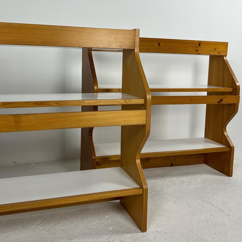 Duo di mensole di Charlotte Perriand