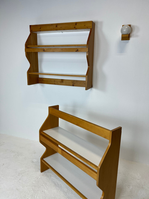 Duo di mensole di Charlotte Perriand