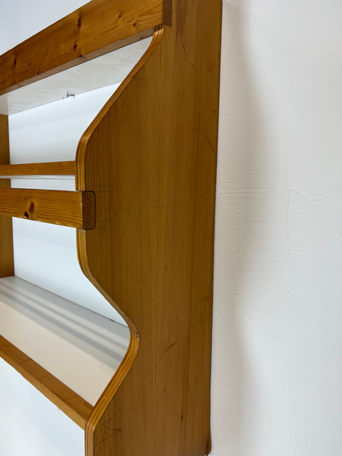 Duo di mensole di Charlotte Perriand