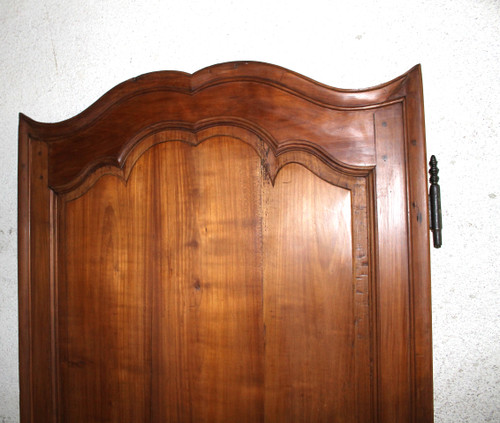 Porta in legno modanato in stile Luigi XIV in ciliegio, fine XVIII secolo 