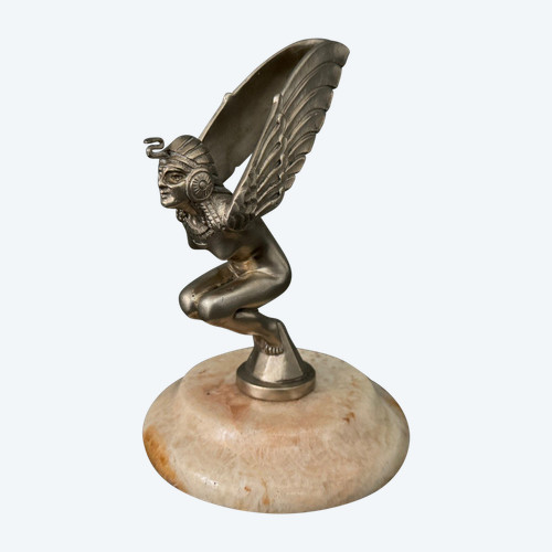 Mascotte automobilistica di Marcel Bonnot donna alata in bronzo argentato