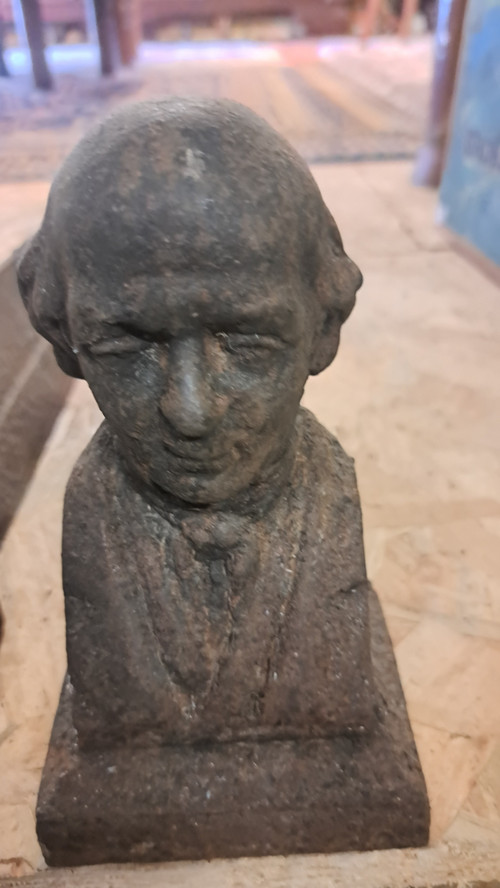 Coppia di alari da camino busto di Béranger del XIX secolo