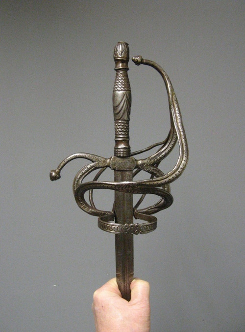 16th/17th century style rapier from the Viollet Le Duc 19th century period.