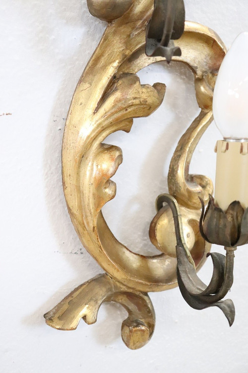 Applique in legno dorato 3 luci