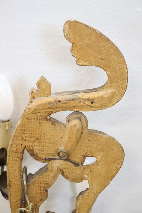 Applique in legno dorato 3 luci