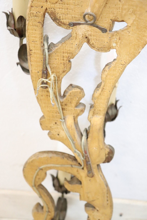 Applique in legno dorato 3 luci