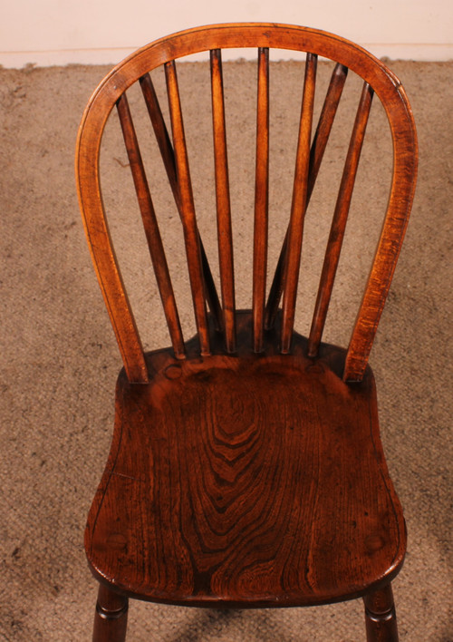 Série De 4 Chaises Windsor Du 19° Siècle