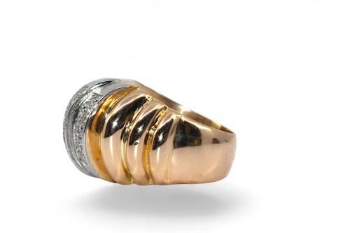 Anello con diamanti retrò