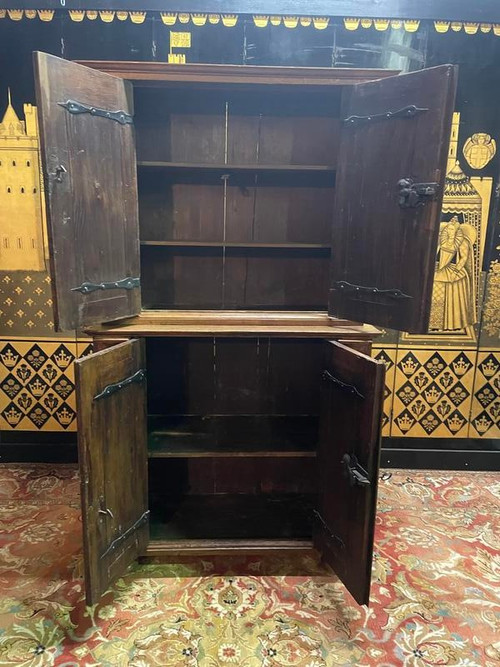 Deutsches Sideboard mit zwei Korpussen aus geschnitztem Holz
