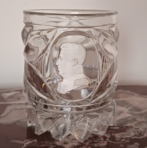 Baccarat (?), dopo Gayrard - calice con ceramica di cristallo Charles X, 1830 ca.