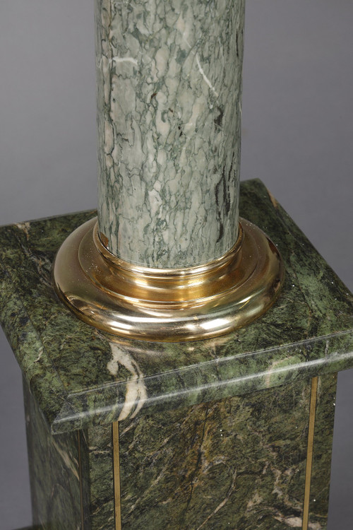 Pair of green Estours marble columns with Corinthian capitals