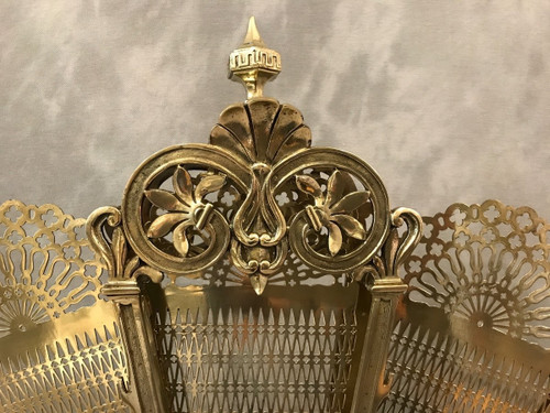 Pare feu de cheminée ancien en éventail  en bronze et laiton d'époque fin 19 ème 