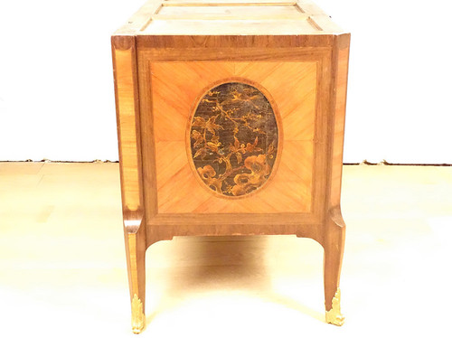 Commode Transition marqueterie panneaux laque Chine paysages marbre XVIIIè
