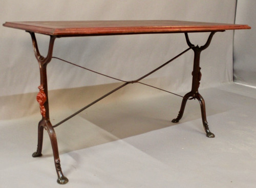 Suite De 9 Tables De Bistrot 1900 à Piètement Fer Forgé à Décor De Rose