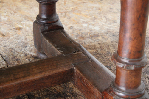 Oak table, late 17th century