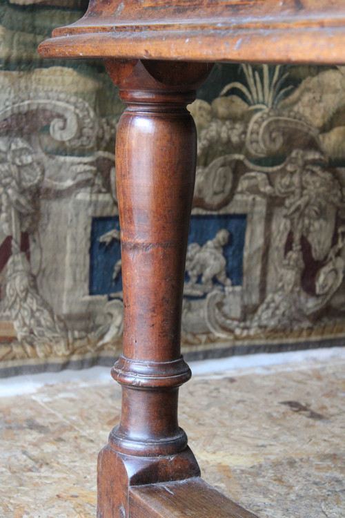 Oak table, late 17th century