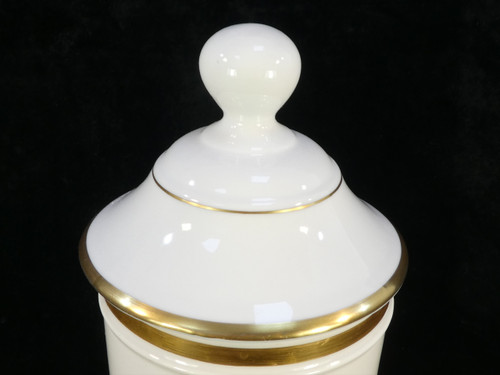 Porcelain PHARMACIE jar from PARIS "FONTEMOING & PEIGNEY" UNG : MATRIS