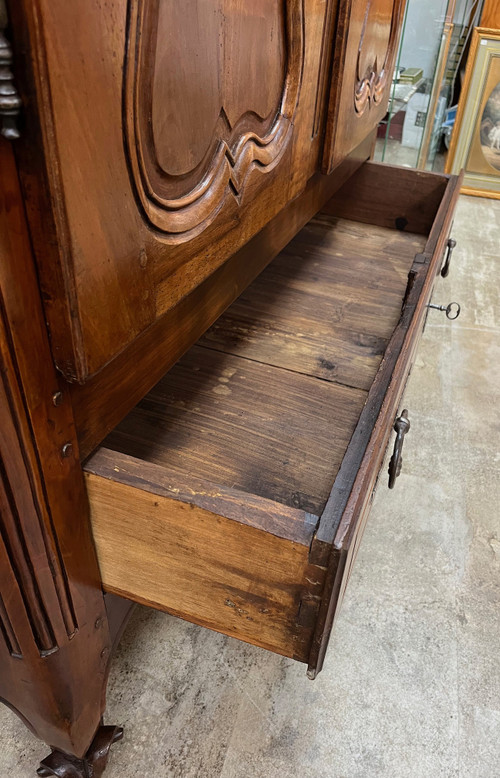 Large walnut cabinet LOUIS XV 19th century period