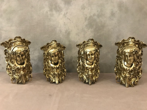 4 Corner billiard heads for balls, in 19th century bronze