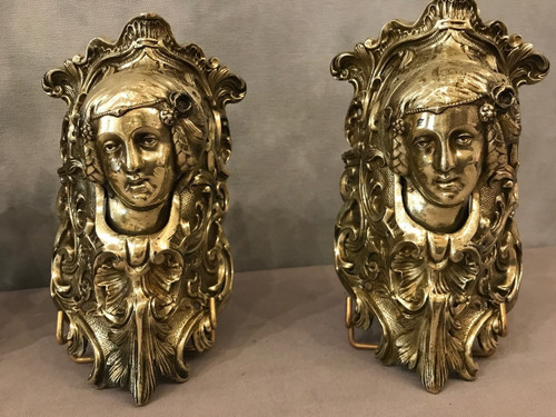 4 Corner billiard heads for balls, in 19th century bronze