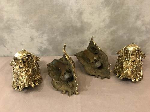 4 Corner billiard heads for balls, in 19th century bronze