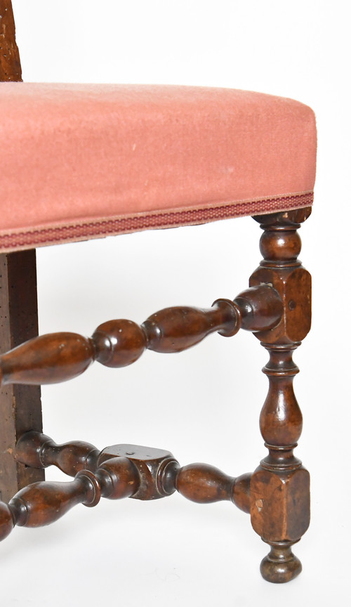 Louis XIII style chair
