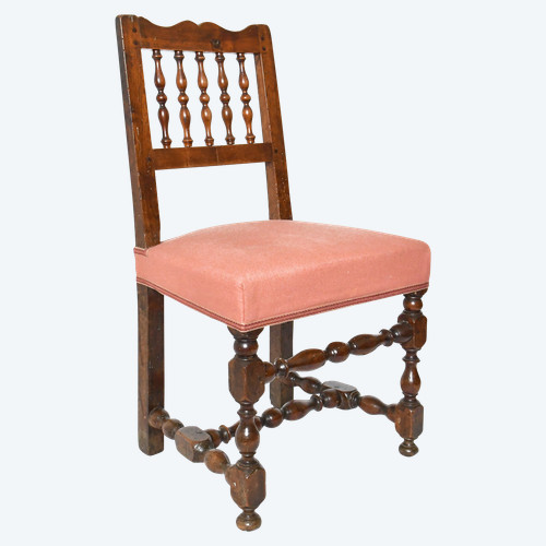 Louis XIII style chair