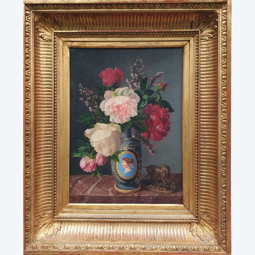 Marc BRUYAS - Bouquet of roses with a sculpture
