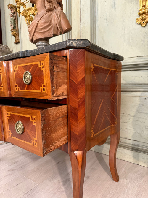 Cassettone di transizione intarsiato 1760 circa