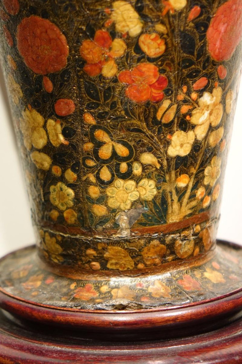 Vase laqué ,Cachemire,19e s.