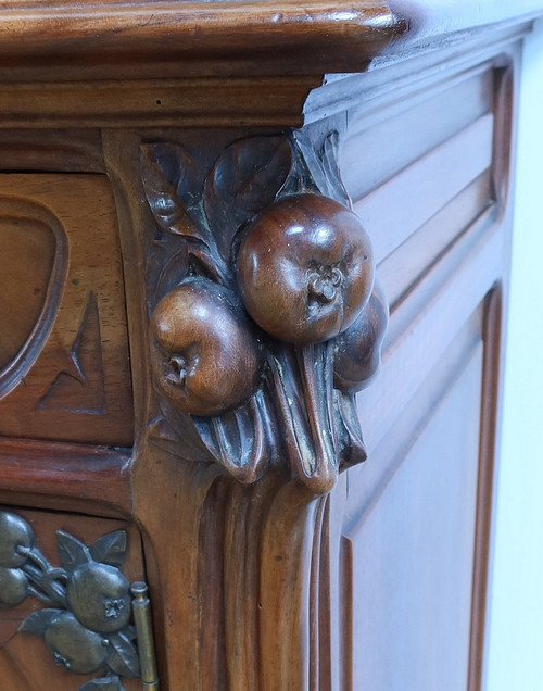Beistelltisch aus Nussbaum, Jugendstil - 1900
