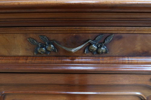 Beistelltisch aus Nussbaum, Jugendstil - 1900