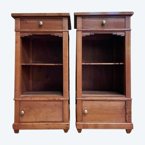 Paire de tables de chevets époque Art Déco dans le goût Louis Philippe