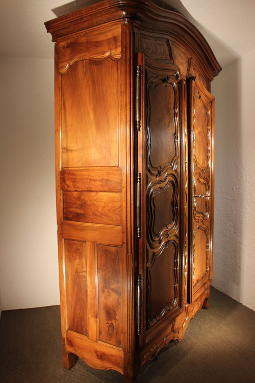 Lyoner Hochzeitsgarderobe 