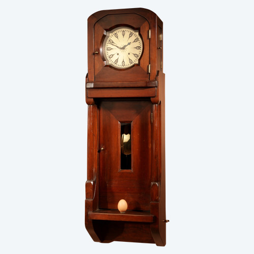 Art Nouveau / Art Deco wall clock with Dutch / German architectural design circa 1900/20